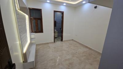 Bedroom Image of 1200 Sq.ft 3 BHK Builder Floor for sale in Sector 4 Rohini New Delhi for Rs. 21000000