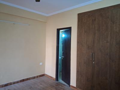 Bedroom Image of 950 Sq.ft 2 BHK Apartment / Flat for sale in Gardenia Golf City Phase 4, Sector 75 Noida for Rs. 7298700
