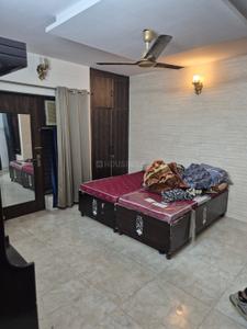 Bedroom Image of 1352 Sq.ft 3 BHK Apartment / Flat for rent in Janakpuri New Delhi for Rs. 40000