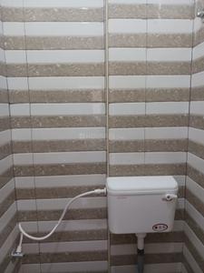 Bathroom Image of 600 Sq.ft 2 BHK Independent House for rent in Hebbal Bengaluru for Rs. 19000