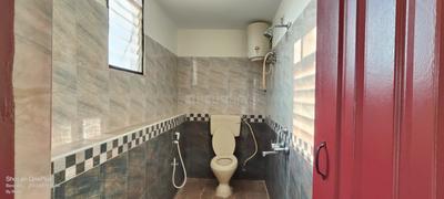 Image of 1600 Sq.ft 3 BHK Apartment / Flat for rent in Maruthi Sevanagar, Bengaluru for Rs. 39000