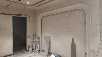 Bedroom Image of 2340 Sq.ft 4 BHK Builder Floor for sale in Model Town New Delhi for Rs. 55000000