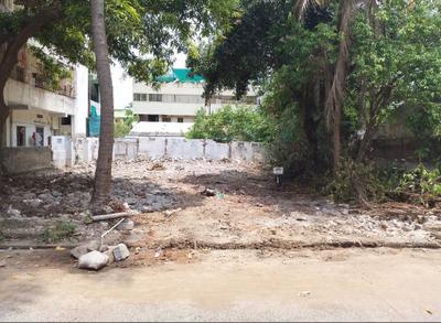 Image of 5009 Sq.ft Residential Plot / Land for sale in Tulasi Nagar, Vijayawada for Rs. 92000000