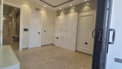 Bedroom Image of 1400 Sq.ft 3 BHK Builder Floor for sale in  Bharti Apartments, Indirapuram Ghaziabad for Rs. 18000000