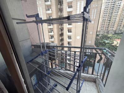 Balcony Image of 1250 Sq.ft 3 BHK Apartment / Flat for rent in Amrapali Castle, Chi V Greater Noida for Rs. 33000