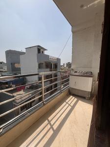 Balcony Image of 700 Sq.ft 2 BHK Independent House for rent in Hilltop Apartments, Maidan Garhi New Delhi for Rs. 24444