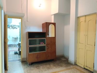 Bedroom Image of 800 Sq.ft 2 BHK Builder Floor for rent in Tollygunge Kolkata for Rs. 11800