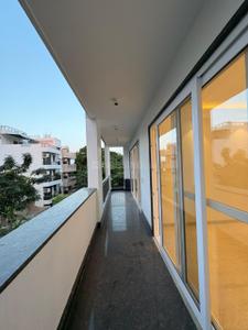 Balcony Image of 3000 Sq.ft 4 BHK Builder Floor for sale in Saket New Delhi for Rs. 90000000