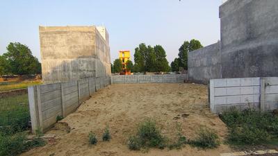 Image of 2000 Sq.ft Residential Plot / Land for sale in Gomti Nagar Extension, Lucknow for Rs. 5600000
