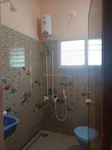 Bathroom Image of 1035 Sq.ft 2 BHK Builder Floor for rent in Ganapathy Coimbatore for Rs. 20000