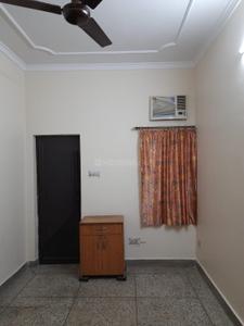 Hall Image of 1600 Sq.ft 2 BHK Independent House for rent in Sector 30 Noida for Rs. 26000