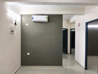 Living Room Image of 1300 Sq.ft 3 BHK Apartment / Flat for rent in Pyramid Infinity, Sector 70 Gurgaon for Rs. 25400