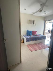 Bedroom Image of 950 Sq.ft 2 BHK Apartment / Flat for rent in Rizvi Continental Tower, Pali Hill Mumbai for Rs. 190000