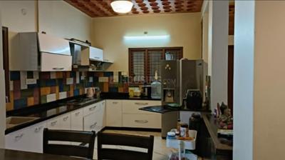 Kitchen Image of 2400 Sq.ft 3 BHK Independent House for rent in HSR Layout Bengaluru for Rs. 120000