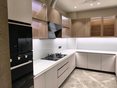 Kitchen Image of 2700 Sq.ft 4 BHK Builder Floor for sale in Ansal Esencia Sector 67, Sector 67 Gurgaon for Rs. 28500000
