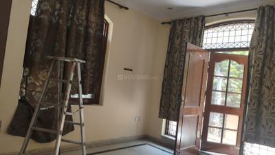 Bedroom Image of 1800 Sq.ft 3 BHK Builder Floor for rent in ATFL JVTS Gardens, Chhattarpur New Delhi for Rs. 32000