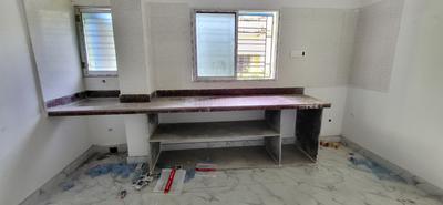 Kitchen Image of 810 Sq.ft 2 BHK Apartment / Flat for sale in Airport Gate No. 3 Kolkata for Rs. 3400000