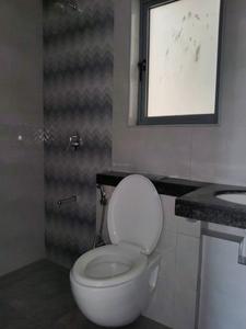 Common Bathroom Image of 475 Sq.ft 1.5 BHK Apartment / Flat for sale in Kalpataru Elitus, Mulund West Mumbai for Rs. 14750000