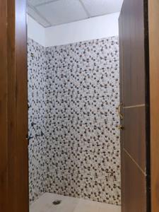 Common Bathroom Image of 1050 Sq.ft 2 BHK Builder Floor for sale in Dream Homes, Indirapuram Ghaziabad for Rs. 4551000