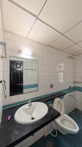 Bathroom Image of 1750 Sq.ft 3 BHK Apartment / Flat for rent in Sobha Classic, Harlur Bengaluru for Rs. 70000