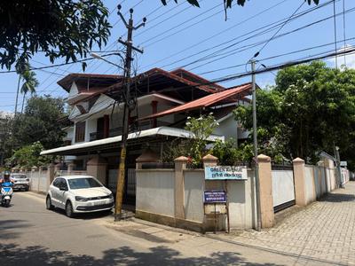 Image of 4000 Sq.ft 5 BHK Independent House for sale in Palarivattom, Kochi for Rs. 100000000