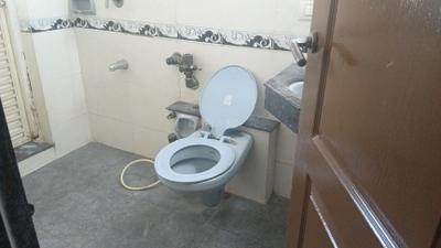 Image of 960 Sq.ft 2 BHK Apartment / Flat for rent in K Raheja Interface Heights, Malad West, Mumbai for Rs. 76000