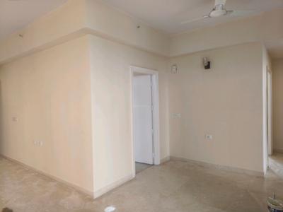 Living Room Image of 2101 Sq.ft 3 BHK Apartment / Flat for sale in DLF The Ultima Phase II, Sector 81 Gurgaon for Rs. 35500000