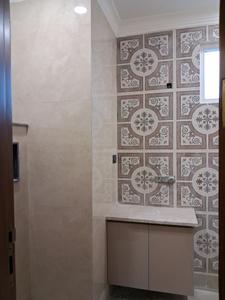 Common Bathroom Image of 2430 Sq.ft 4 BHK Builder Floor for rent in Shakur Basti New Delhi for Rs. 85000
