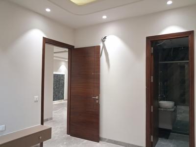 Bedroom Image of 1800 Sq.ft 3 BHK Builder Floor for sale in Paschim Vihar New Delhi for Rs. 36000000