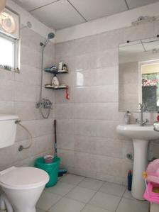 Bedroom One Image of 1010 Sq.ft 2 BHK Apartment / Flat for sale in Gaursons Gaur City 2 11th Avenue, Noida Extension Greater Noida for Rs. 8200000
