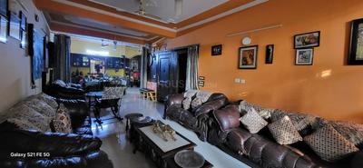 6 BHK Independent House