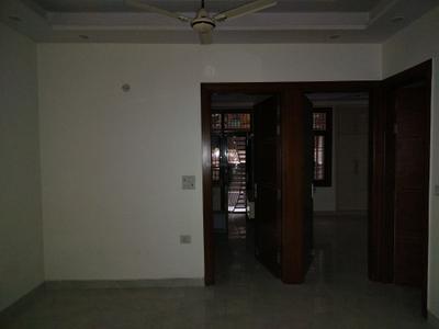 Living Room Image of 900 Sq.ft 2 BHK Apartment / Flat for sale in Nidhi Pride, Shalimar Garden Ghaziabad for Rs. 5500000