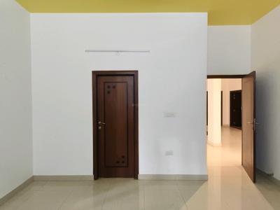 Bedroom Image of 4200 Sq.ft 4 BHK Independent House for rent in Sanjaynagar Bengaluru for Rs. 300000