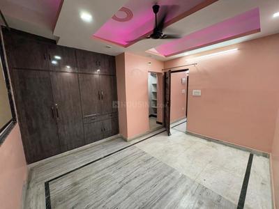 Bedroom Image of 1000 Sq.ft 2 BHK Apartment / Flat for rent in DDA Om Apartment, Sector 14 Dwarka New Delhi for Rs. 28000