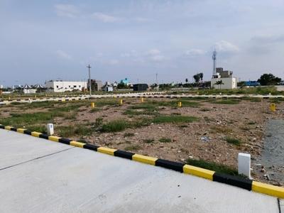 Image of 600 Sq.ft Residential Plot / Land for sale in Red Hills, Chennai for Rs. 1980000