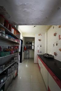 Kitchen Image of 1530 Sq.ft 3 BHK Apartment / Flat for sale in Chandlodia Ahmedabad for Rs. 8000000