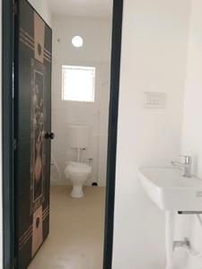 Common Bathroom Image of 720 Sq.ft 2 BHK Apartment / Flat for sale in Kamdahari Kolkata for Rs. 2700000