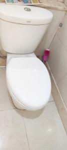 Bathroom Image of 1600 Sq.ft 4 BHK Apartment / Flat for rent in Hiranandani Meadows, Thane West Thane for Rs. 95000
