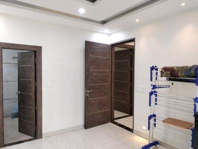 Bedroom Image of 2000 Sq.ft 4 BHK Apartment / Flat for sale in Kamakshi Apartment, Sector 6 Dwarka New Delhi for Rs. 35500000