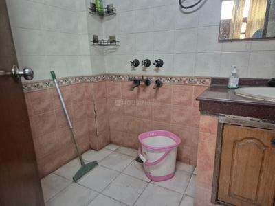 Image of 2700 Sq.ft 3 BHK Builder Floor for rent in Sector 41, Noida for Rs. 38000