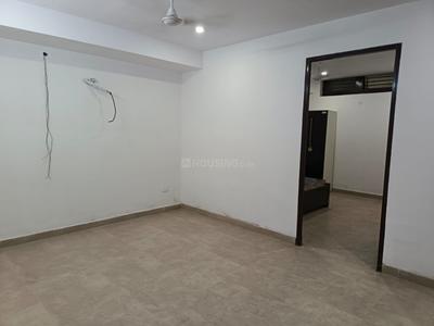 Bedroom Image of 1000 Sq.ft 2 BHK Builder Floor for rent in Sector 72 Noida for Rs. 22000