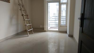 Bedroom Image of 1300 Sq.ft 3 BHK Apartment / Flat for rent in Gardenia Glory, Sector 46 Noida for Rs. 35000