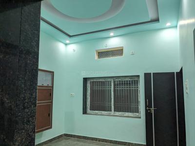 Bedroom Image of 1212 Sq.ft 4 BHK Independent House for rent in Paharia Varanasi for Rs. 18000