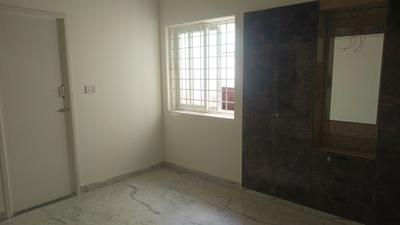 Bedroom Image of 1350 Sq.ft 3 BHK Apartment / Flat for sale in Valasaravakkam Chennai for Rs. 14445000