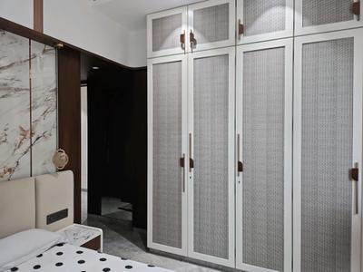 Bedroom Image of 1408 Sq.ft 3 BHK Apartment / Flat for sale in Monte South, Byculla Mumbai for Rs. 80000000