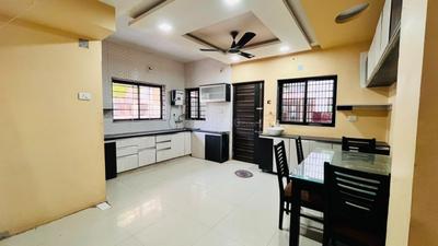Kitchen Image of 2250 Sq.ft 3 BHK Independent House for rent in Sargasan Gandhinagar for Rs. 35000