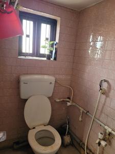 Bathroom Image of 800 Sq.ft 2 BHK Apartment / Flat for sale in Dum Dum Cantonment Kolkata for Rs. 2000000