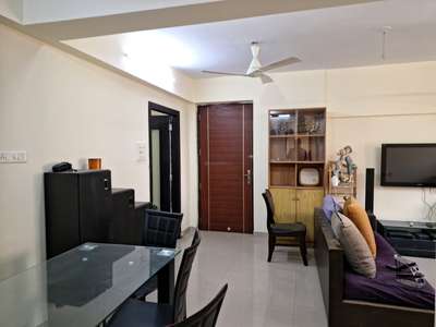 Living Room Image of 700 Sq.ft 2 BHK Apartment / Flat for rent in Dosti Eastern Bay, Sion Mumbai for Rs. 75000