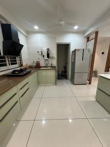 Kitchen Image of 2150 Sq.ft 3 BHK Apartment / Flat for rent in Darshanam Club Life Phase Il, Undera Vadodara for Rs. 50000