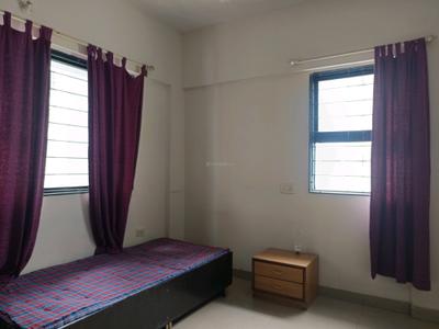 Bedroom Image of 1150 Sq.ft 2 BHK Apartment / Flat for rent in Magarpatta Iris, Magarpatta City Pune for Rs. 36000